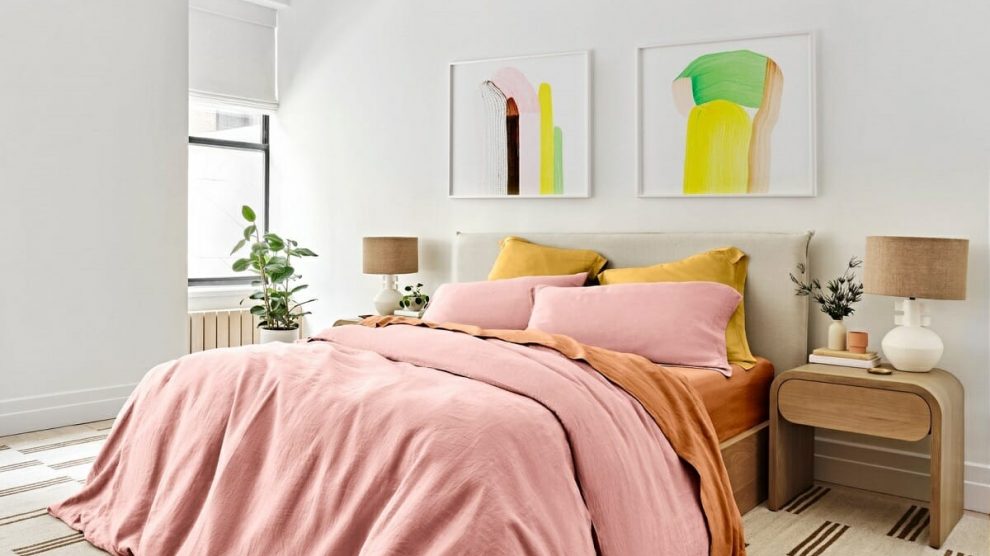 Layered Bedding: How to Layer a Bed Like a Designer - Decorilla