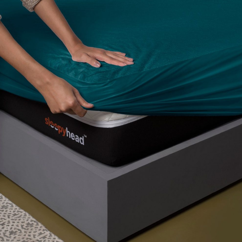 Buy Waterproof Mattress Protector for Single Bed | Sleepyhead